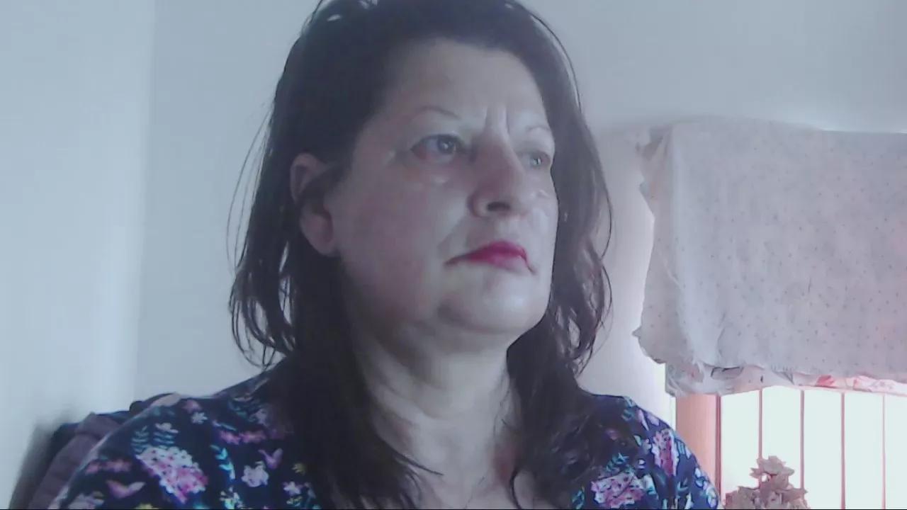 ExtasyMature on Cam4 