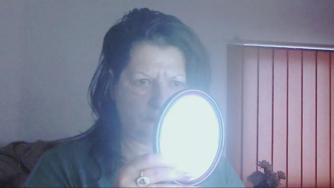 ExtasyMature on Cam4 