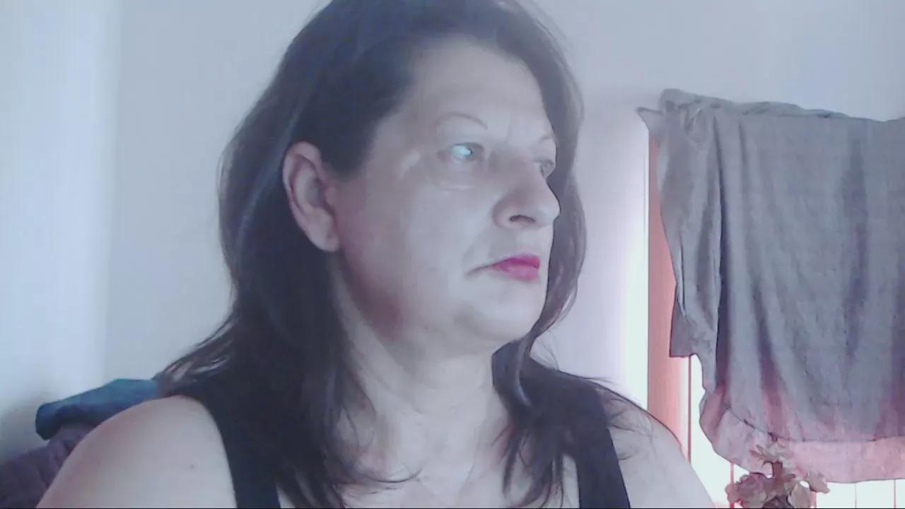 ExtasyMature on Cam4 