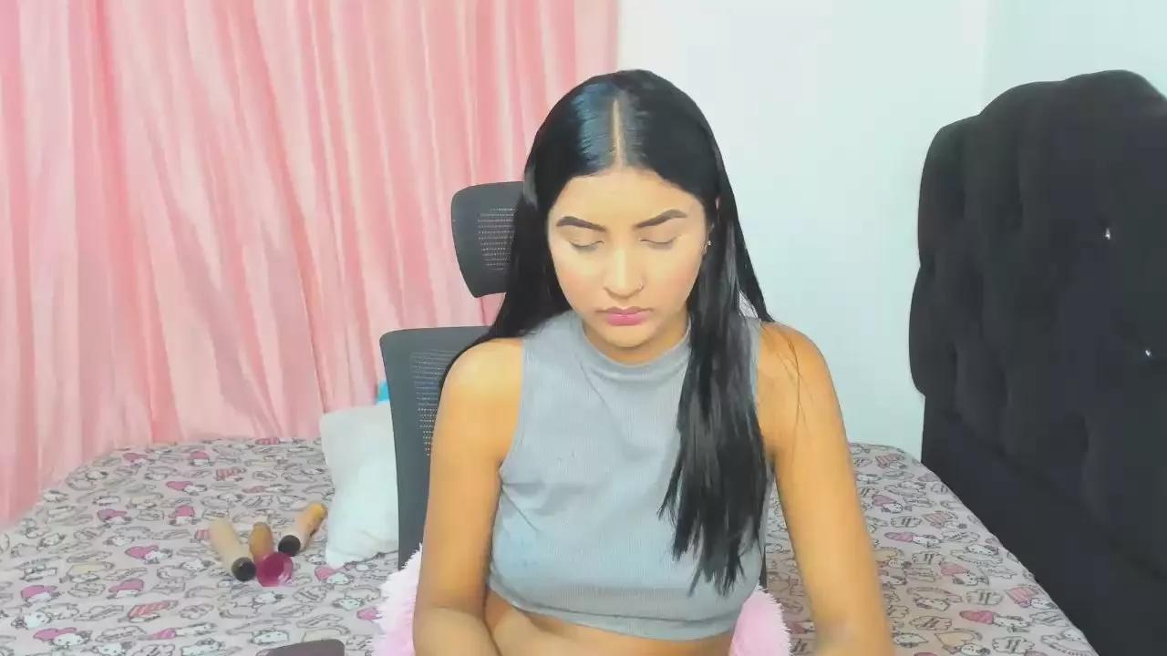 FalakRese on Cam4 