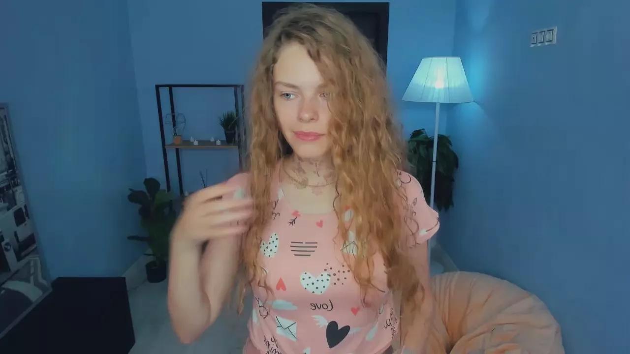 FalineCleverley on Cam4 