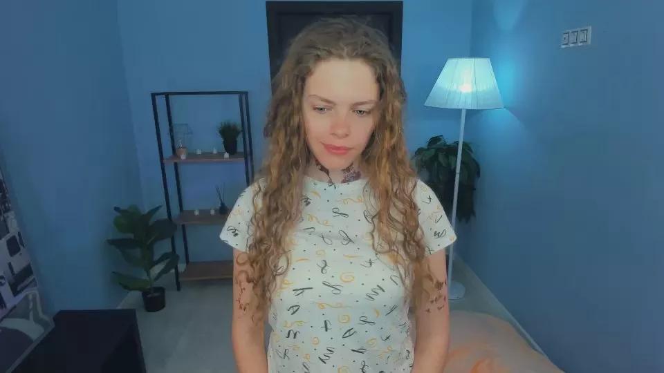FalineCleverley on Cam4 