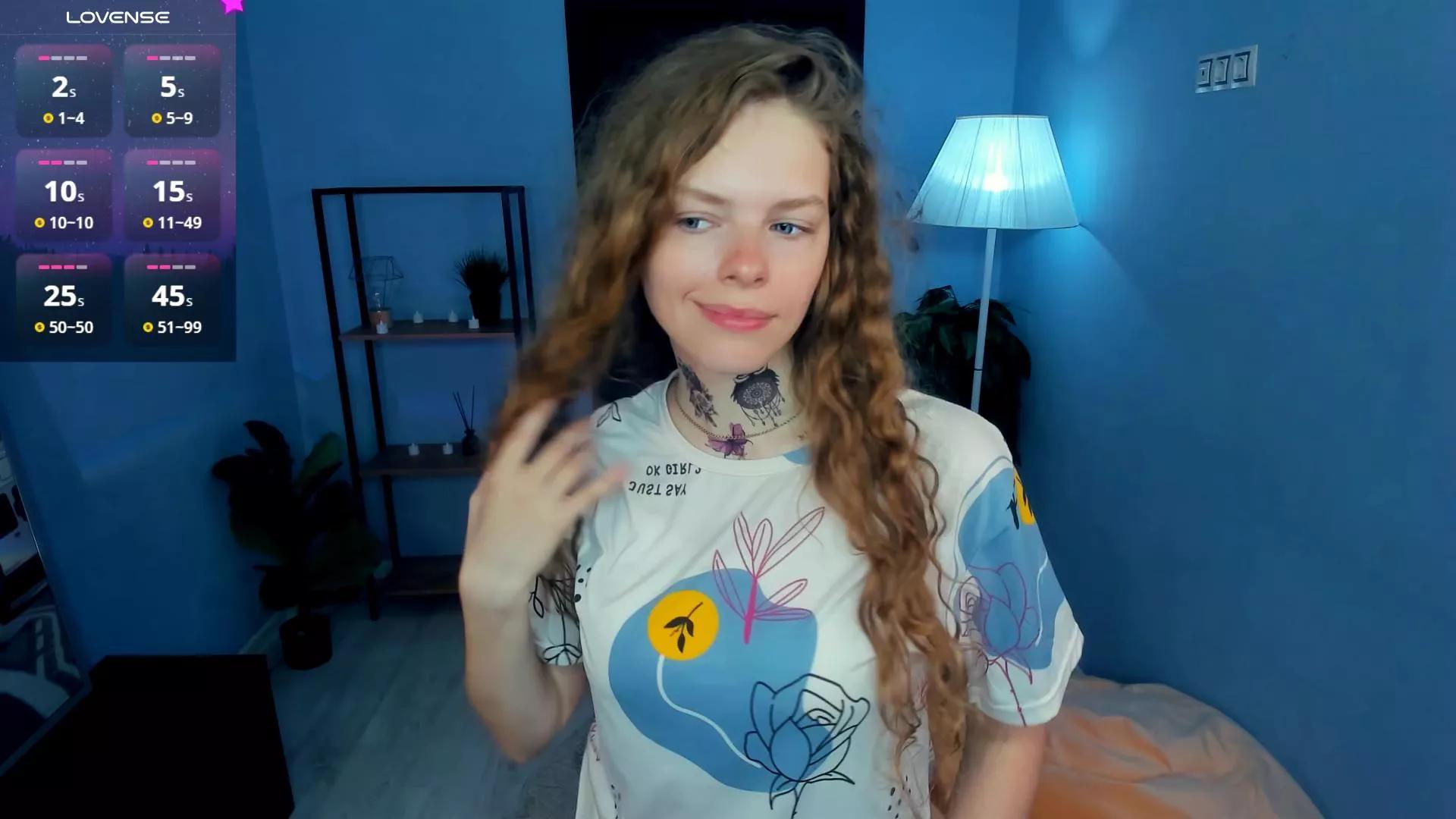 FalineCleverley on Cam4 