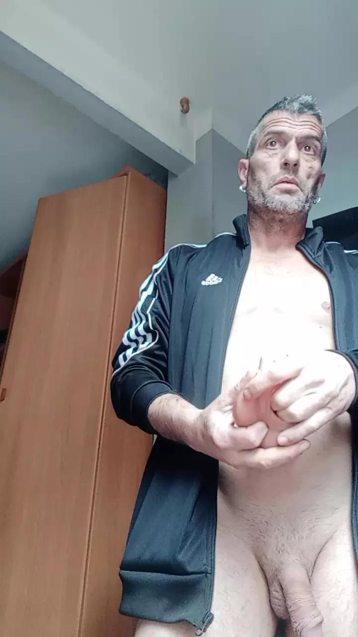 felipedavidtgn2 on Cam4 