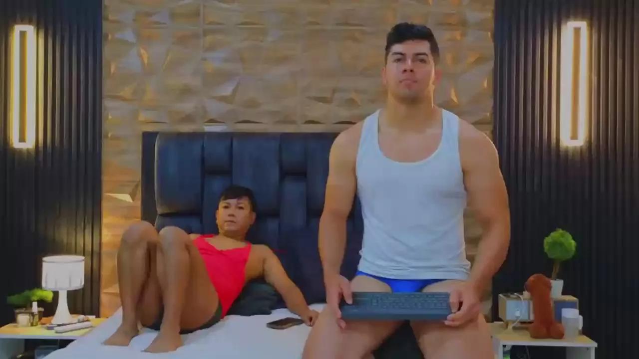 Felipenmarce on Cam4 