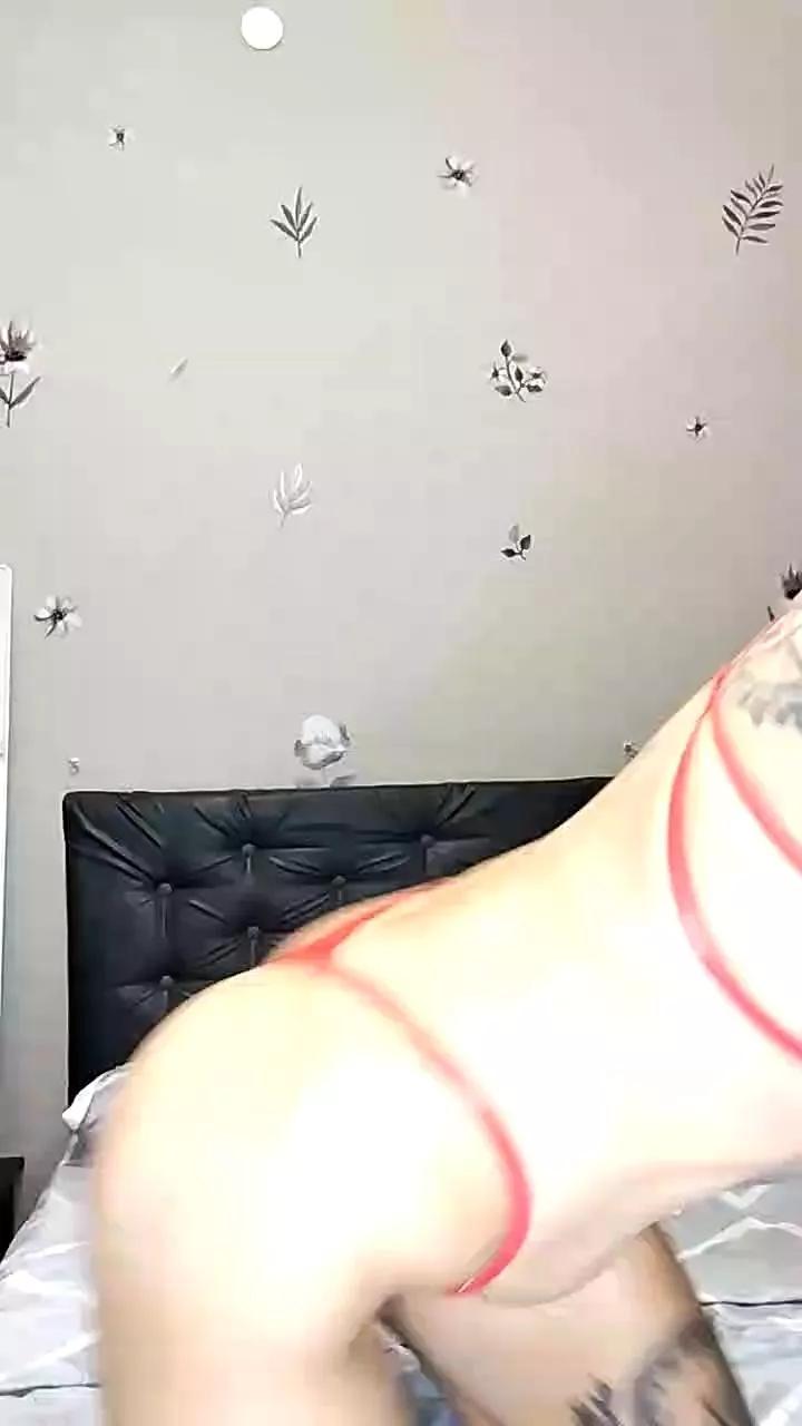 Florcitapole on Cam4 