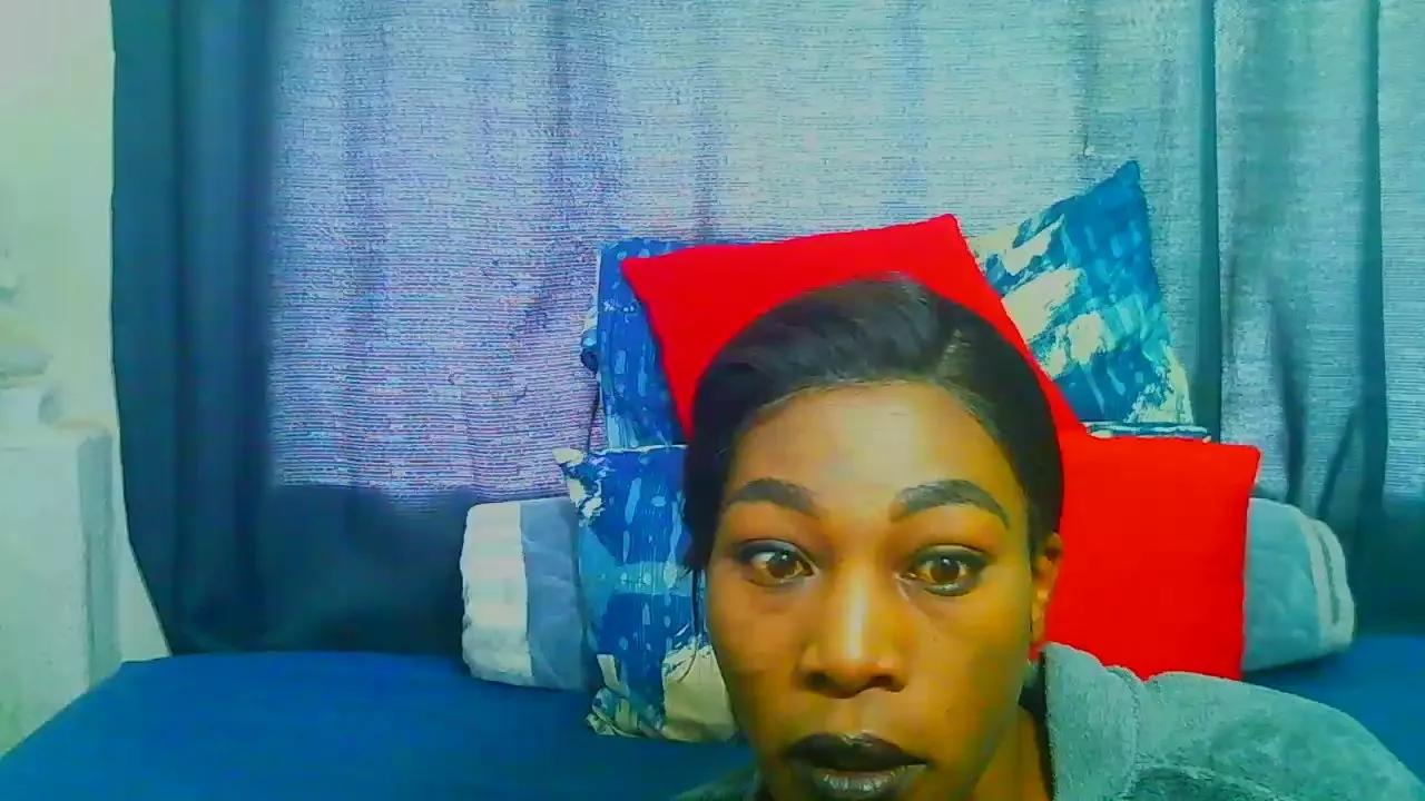 Freakynaughtxx on Cam4 