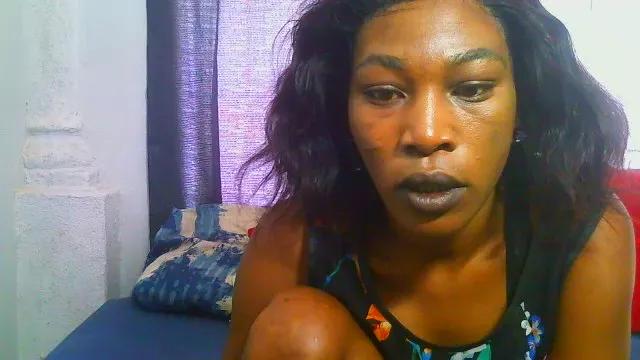 Freakynaughtxx on Cam4 
