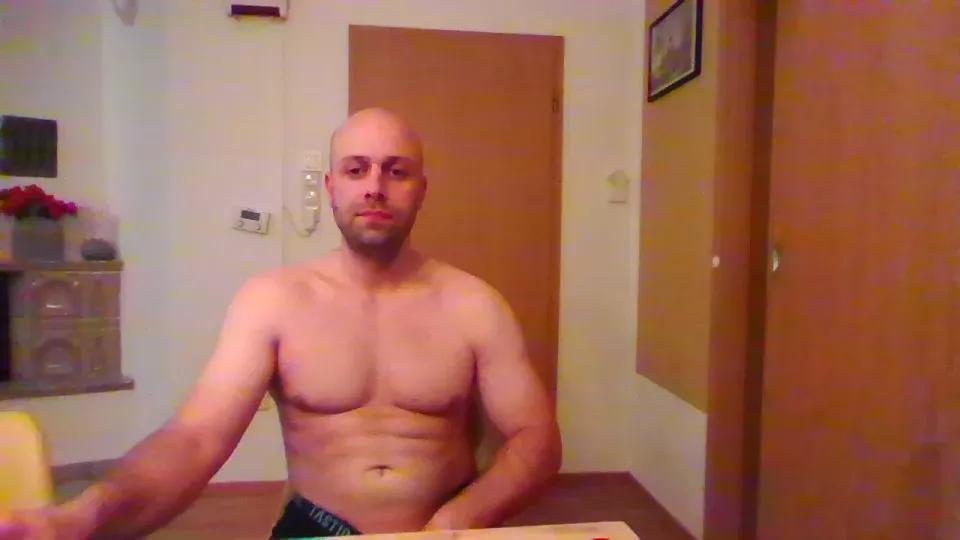 Offline freddow on Cam4