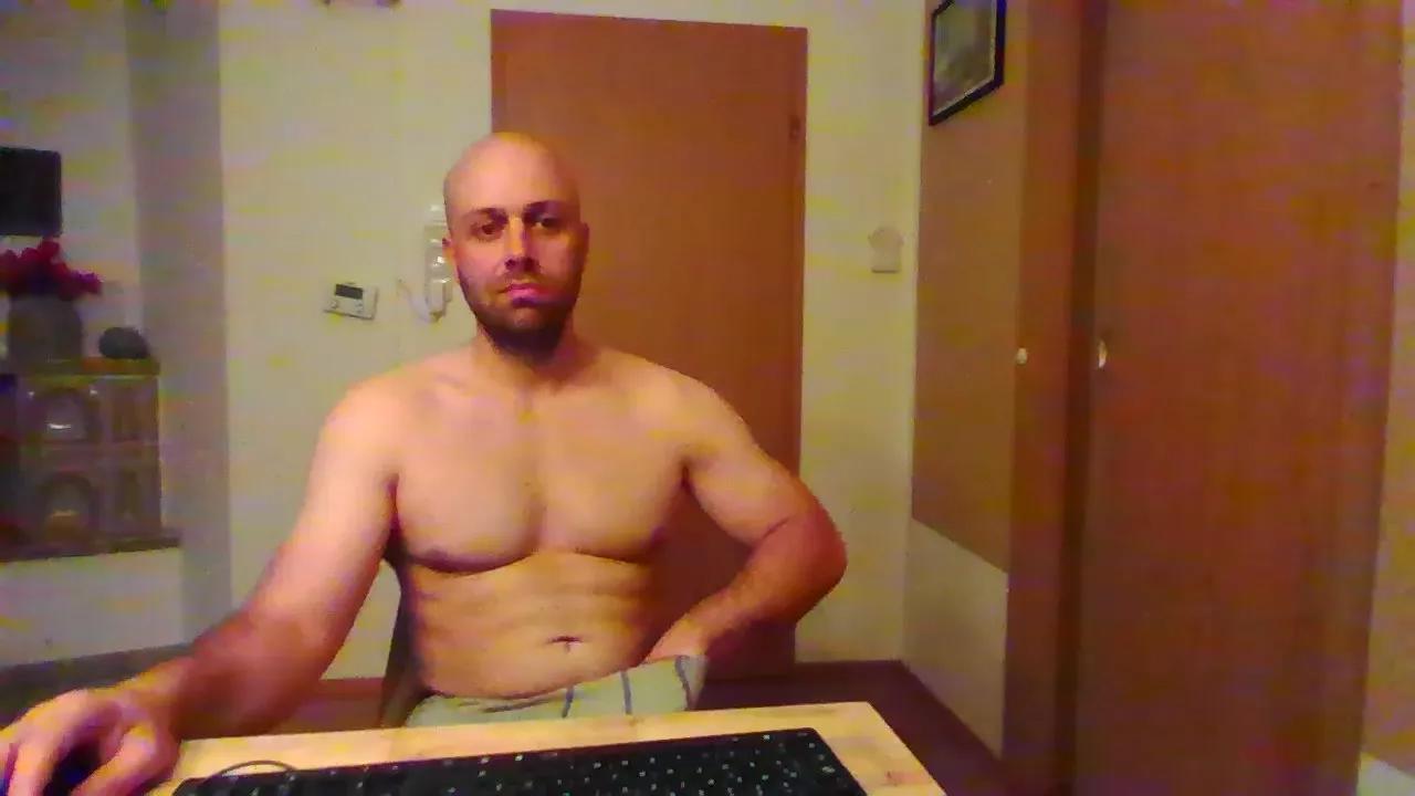 Offline freddow on Cam4