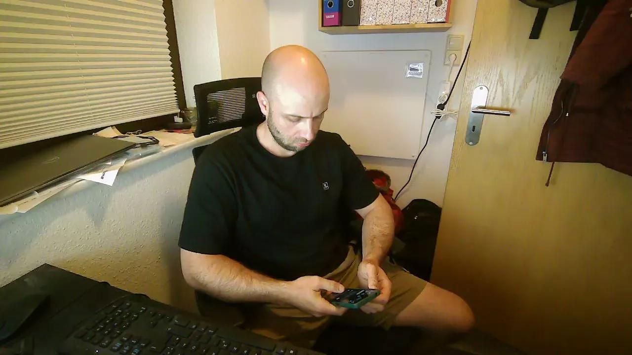 Offline freddow on Cam4