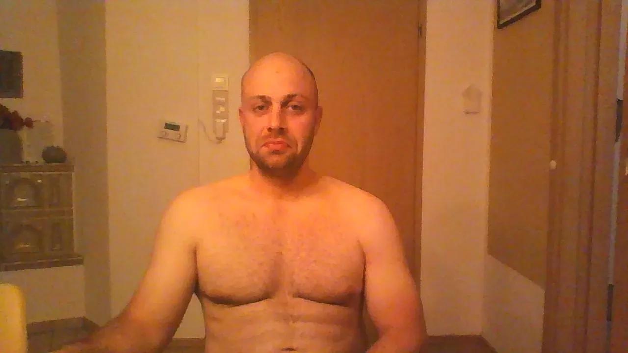 Offline freddow on Cam4