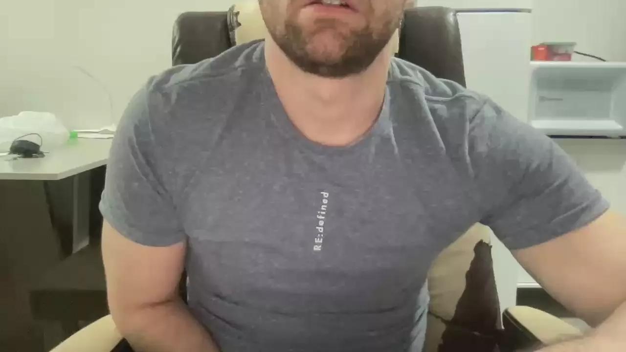 frfav on Cam4 