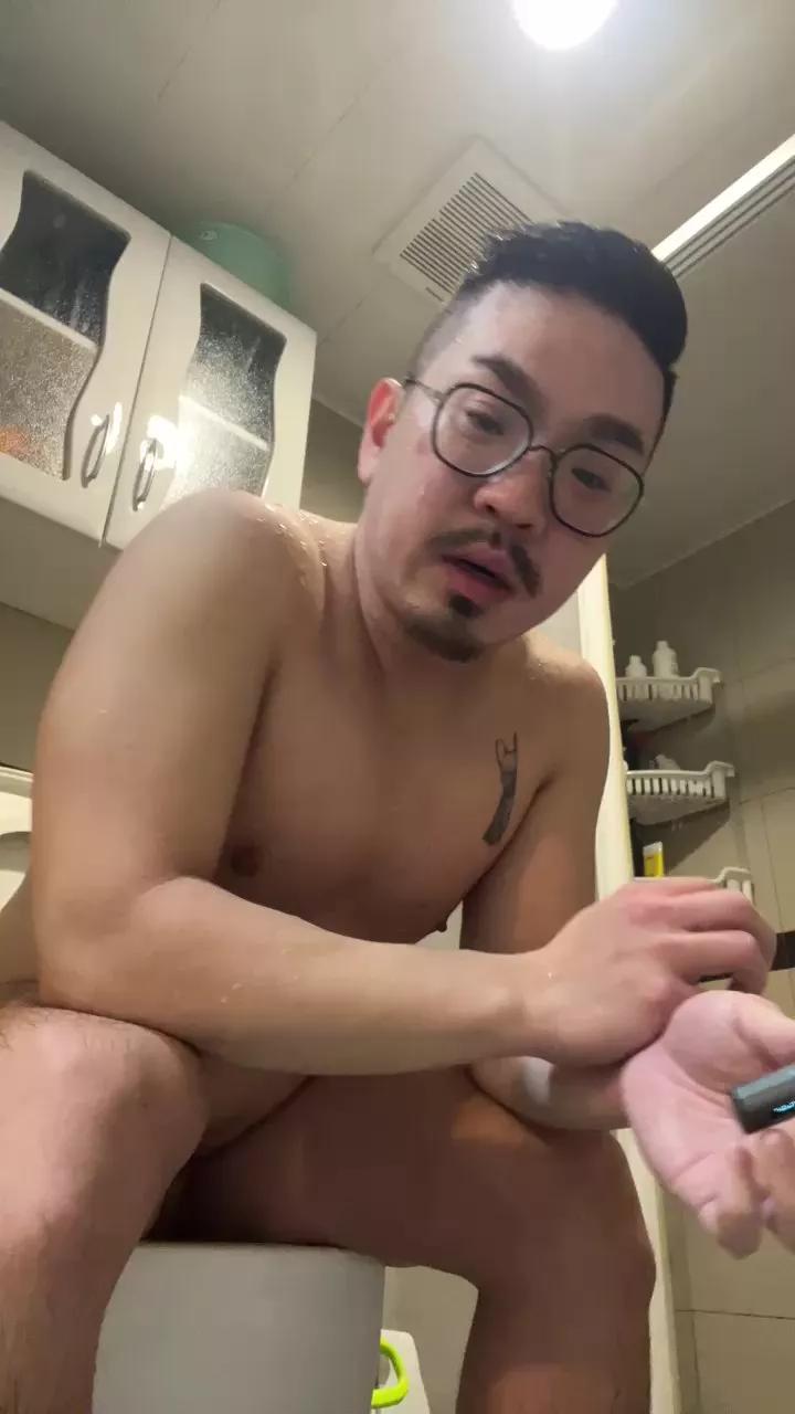 fuckmeifyouwan2 on Cam4 