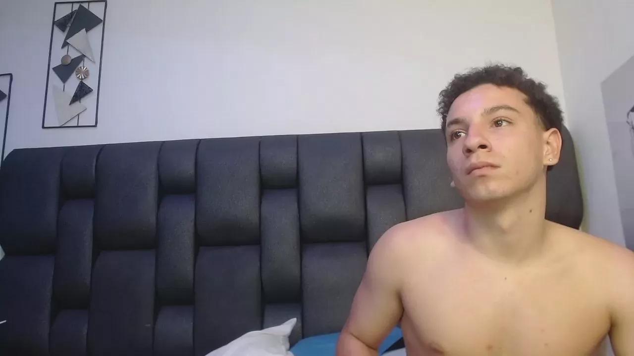 fun_and_horny on Cam4 