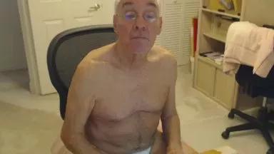 Offline fun_guy3 on Cam4