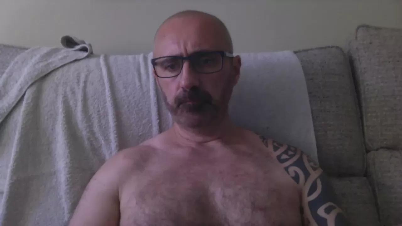 furryass1 on Cam4 