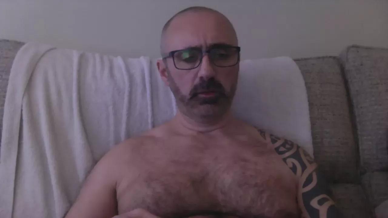 furryass1 on Cam4 
