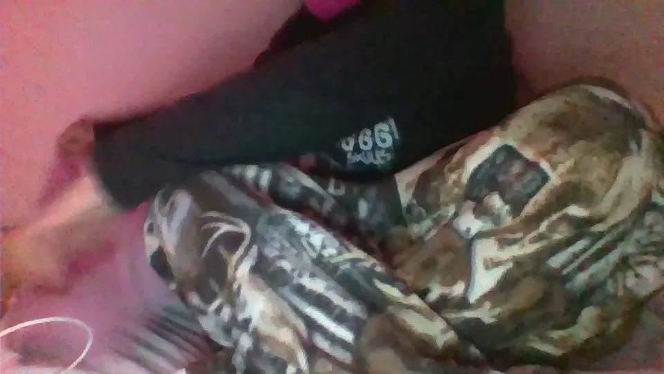 Gatitatristee on Cam4 