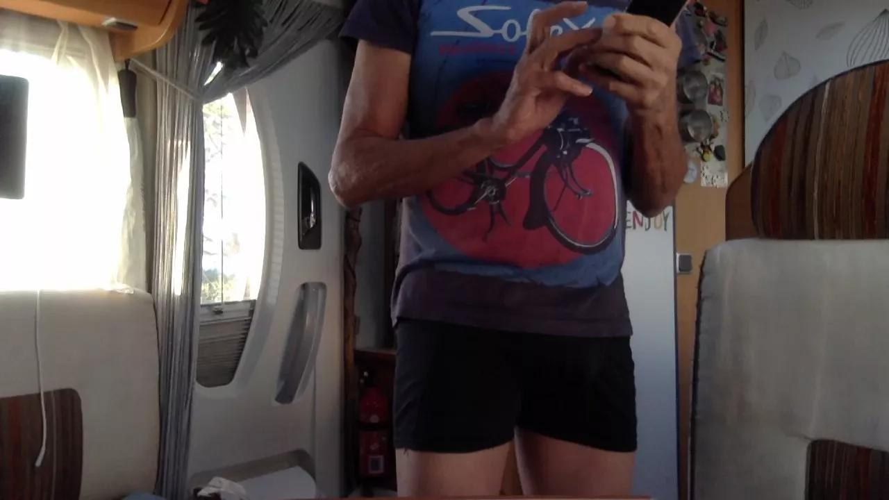 gaypisse1 on Cam4 