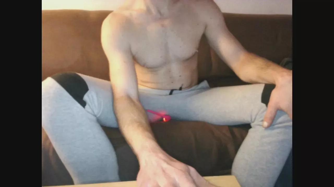 Geilehure26 on Cam4 