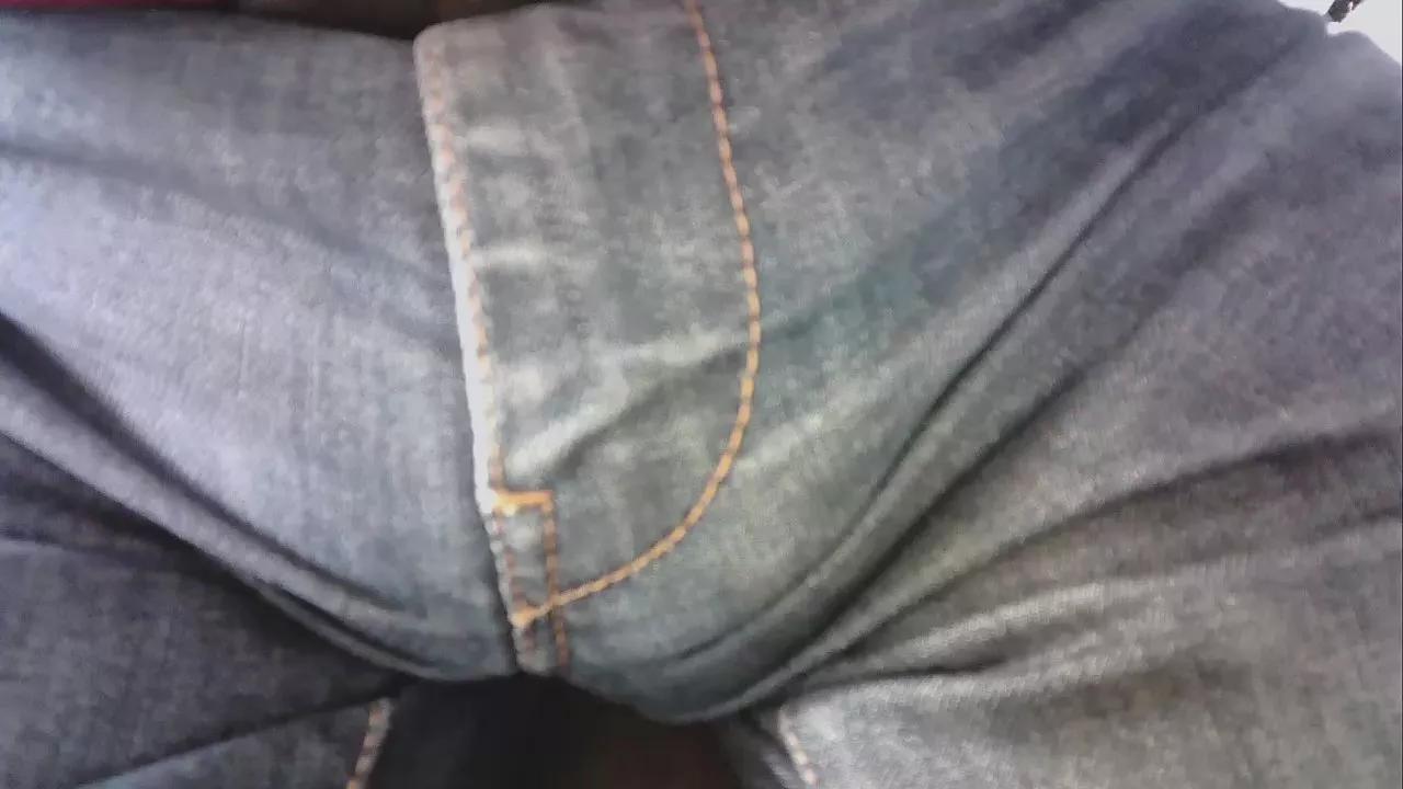 geilerbi47 on Cam4 
