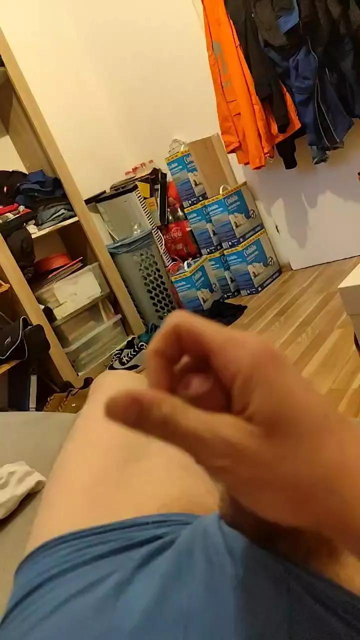 geilerchris93 on Cam4 