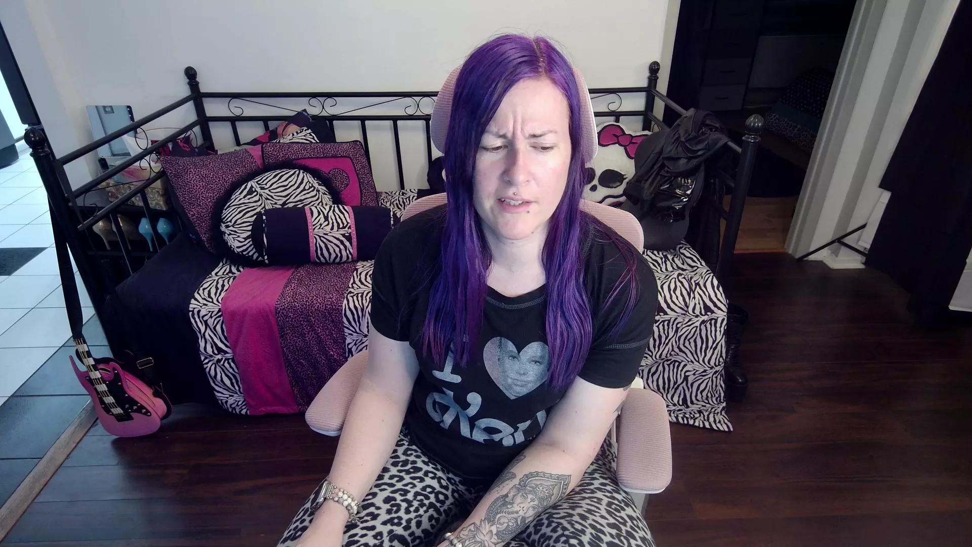 gennyrock on Cam4 