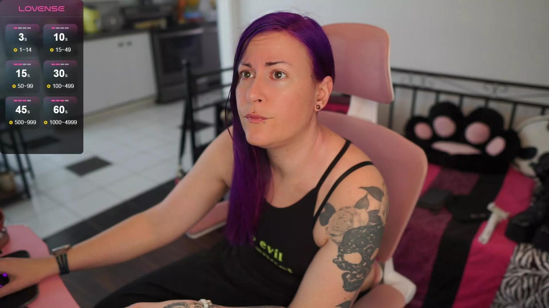 gennyrock on Cam4 