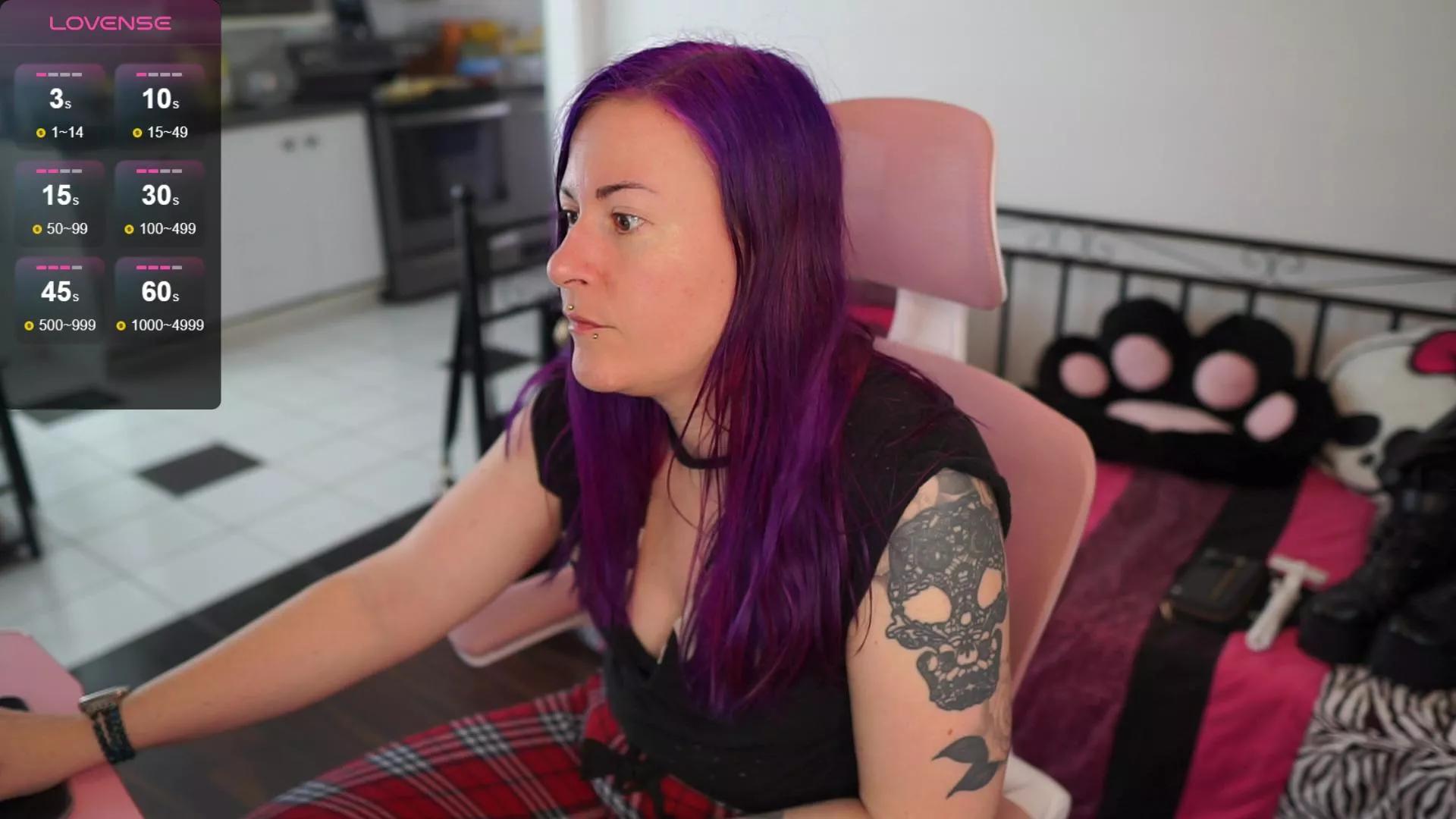 gennyrock on Cam4 