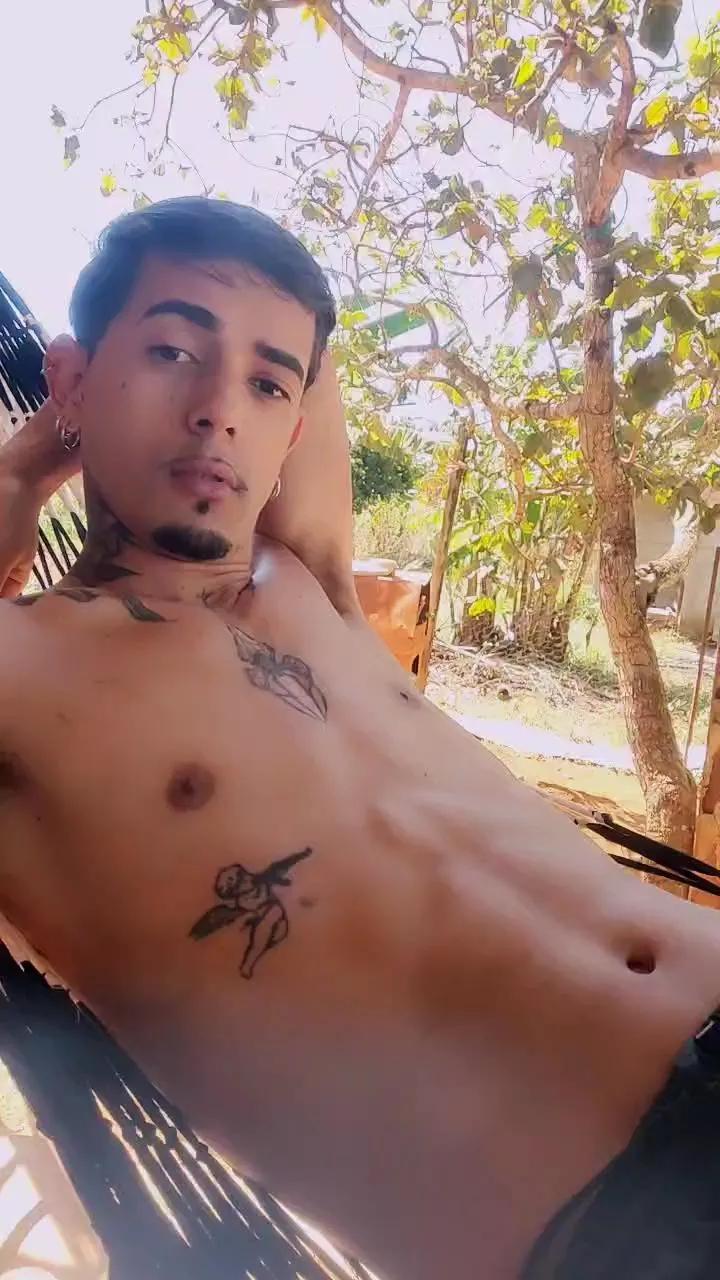 Gerson07r on Cam4 