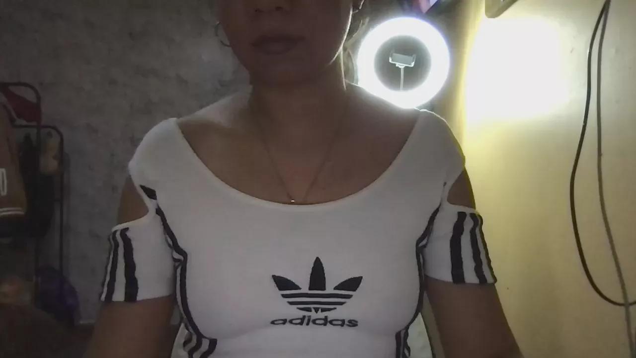 GiaSexy_00 on Cam4 