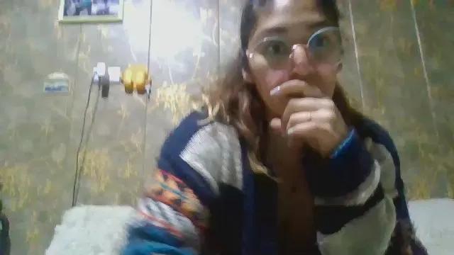 Gigi_32 on Cam4