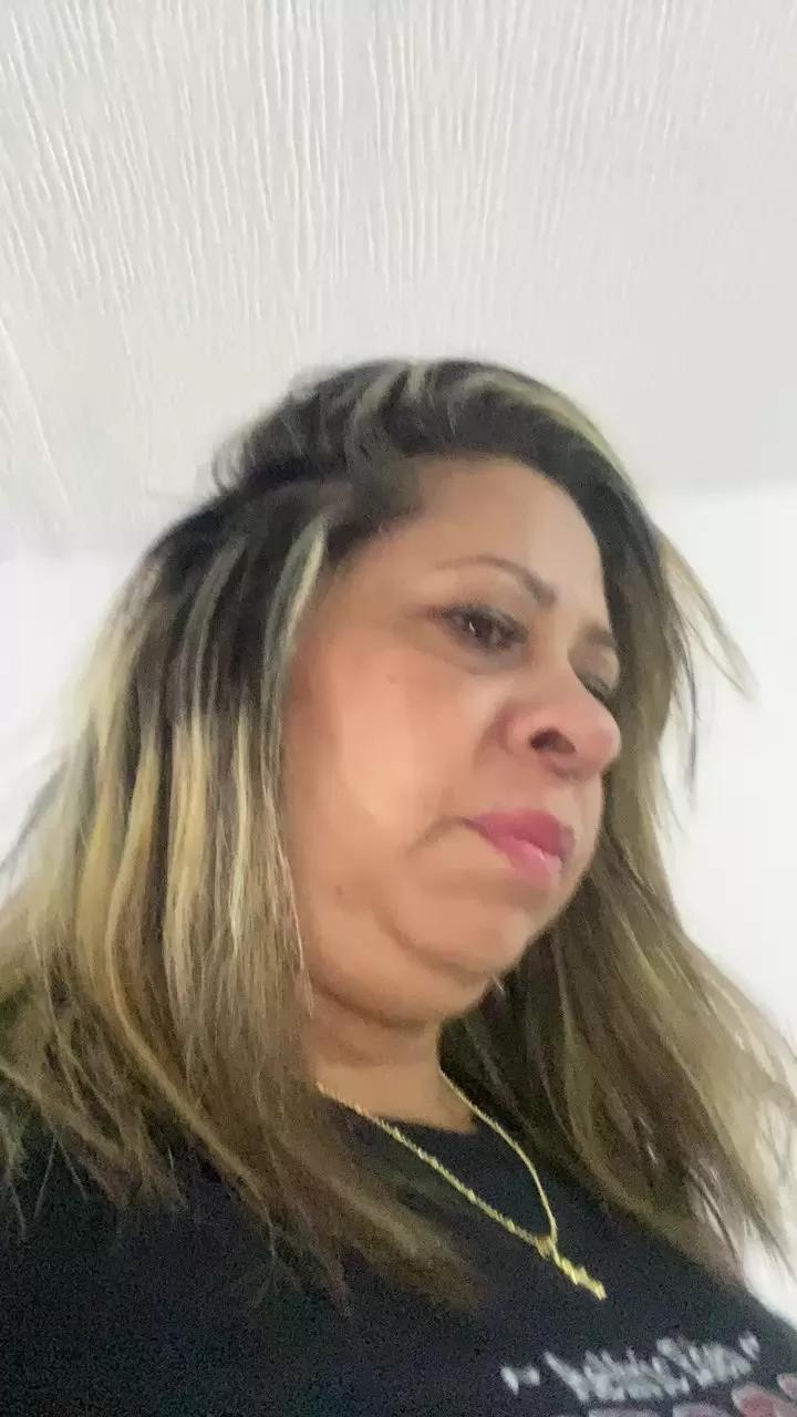 Offline Giselbraum2 on Cam4