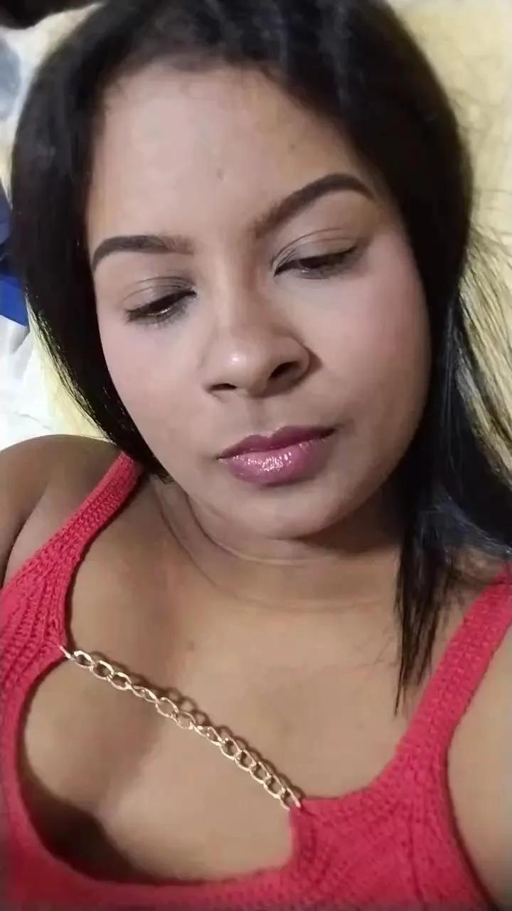 Offline Giselbraum2 on Cam4