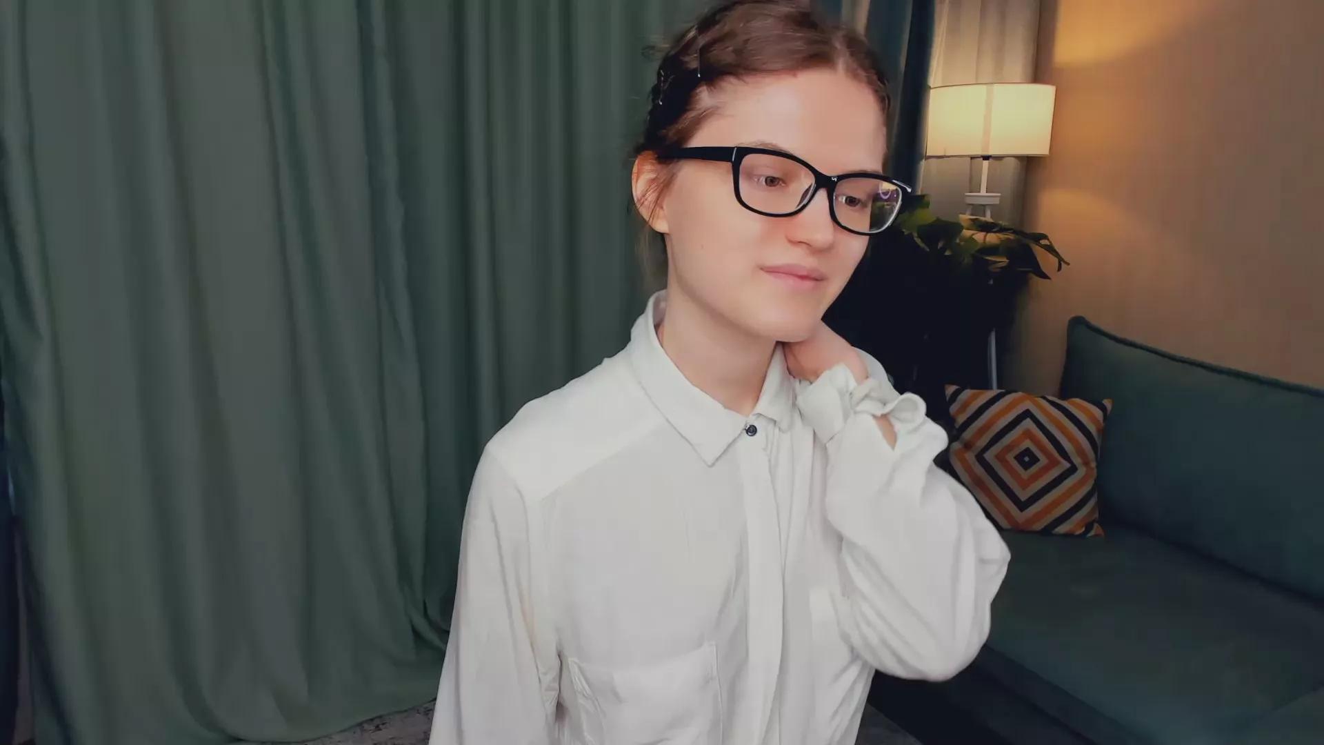 GladysGee on Cam4 