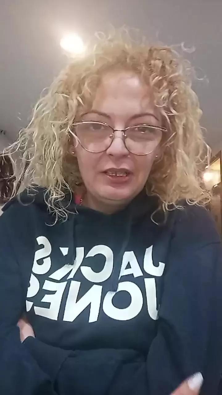 gloww873 on Cam4 
