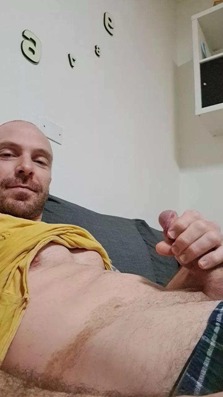 Gnaro90 on Cam4 