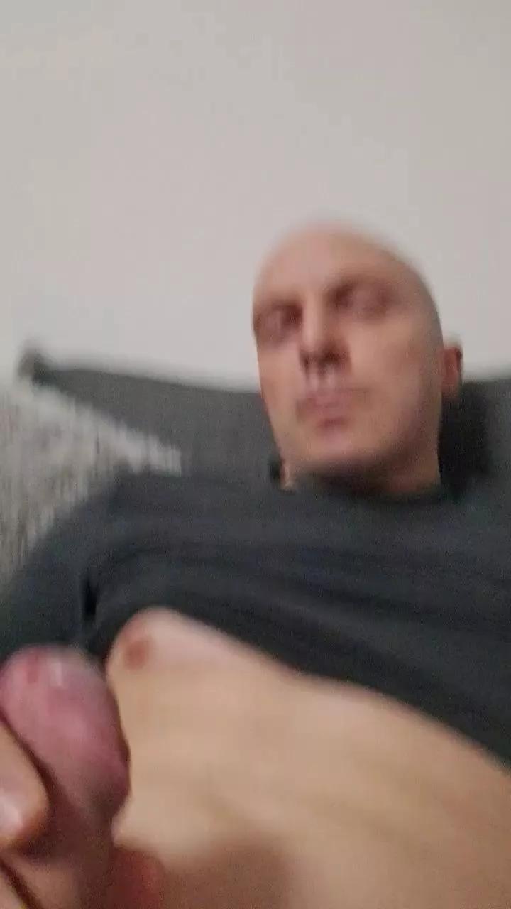 Gnaro90 on Cam4 