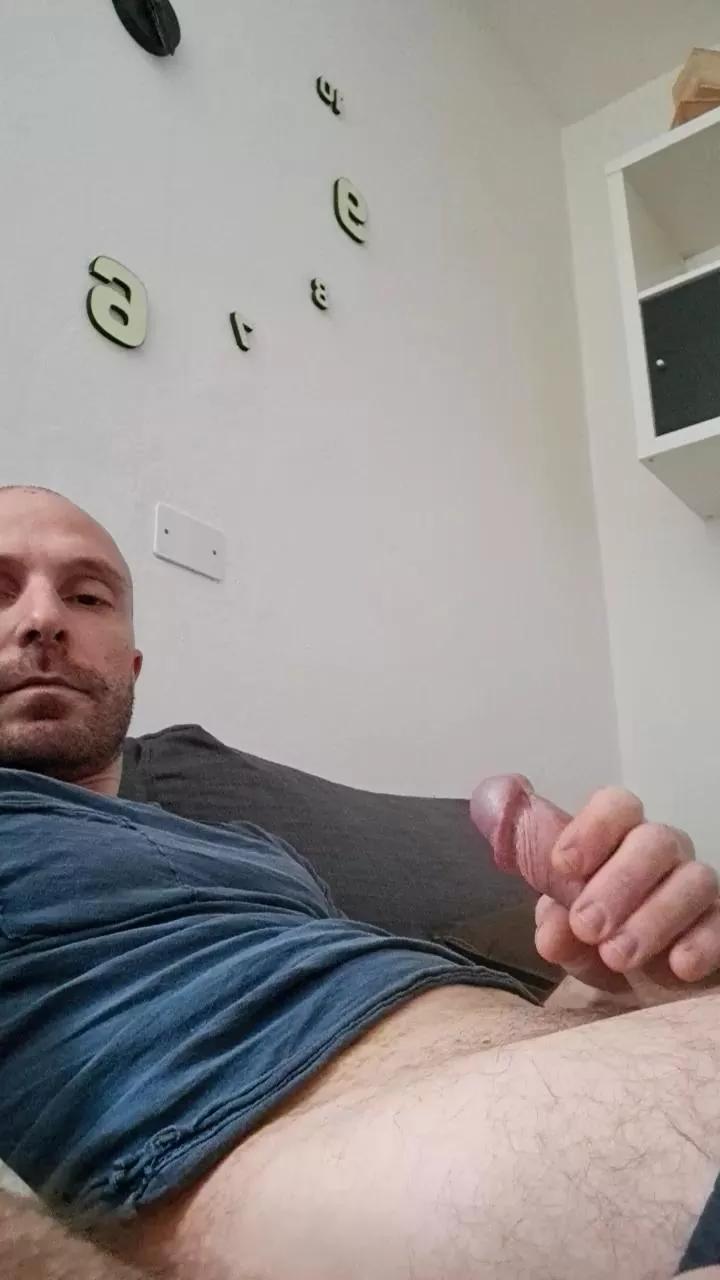Gnaro90 on Cam4 