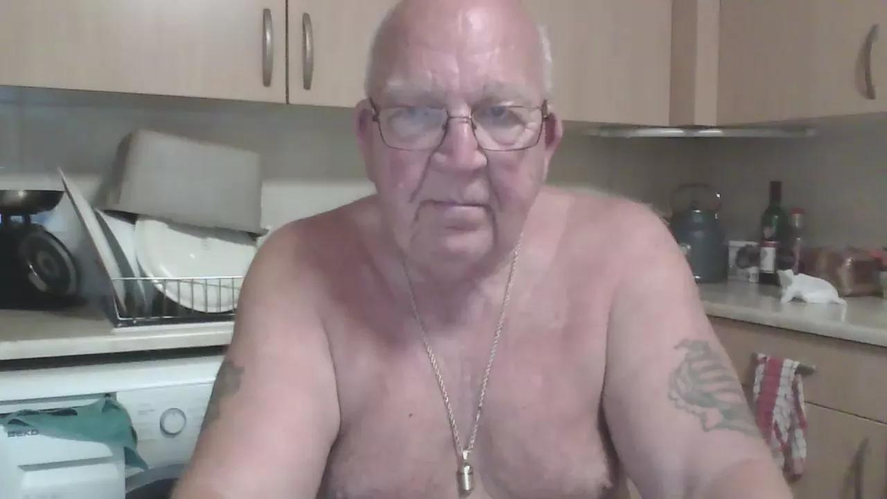 goanboy72 on Cam4 