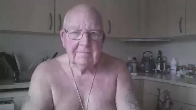 goanboy72 on Cam4 