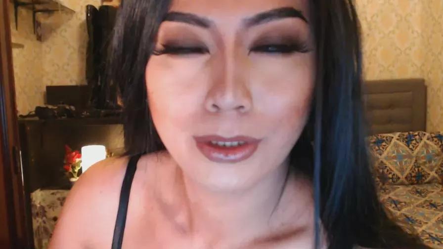 GoddessManiac on Cam4 