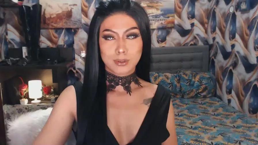 GoddessManiac on Cam4 