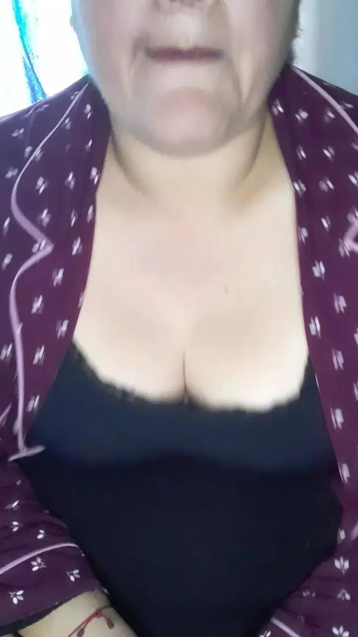 Gorditalindahot on Cam4 