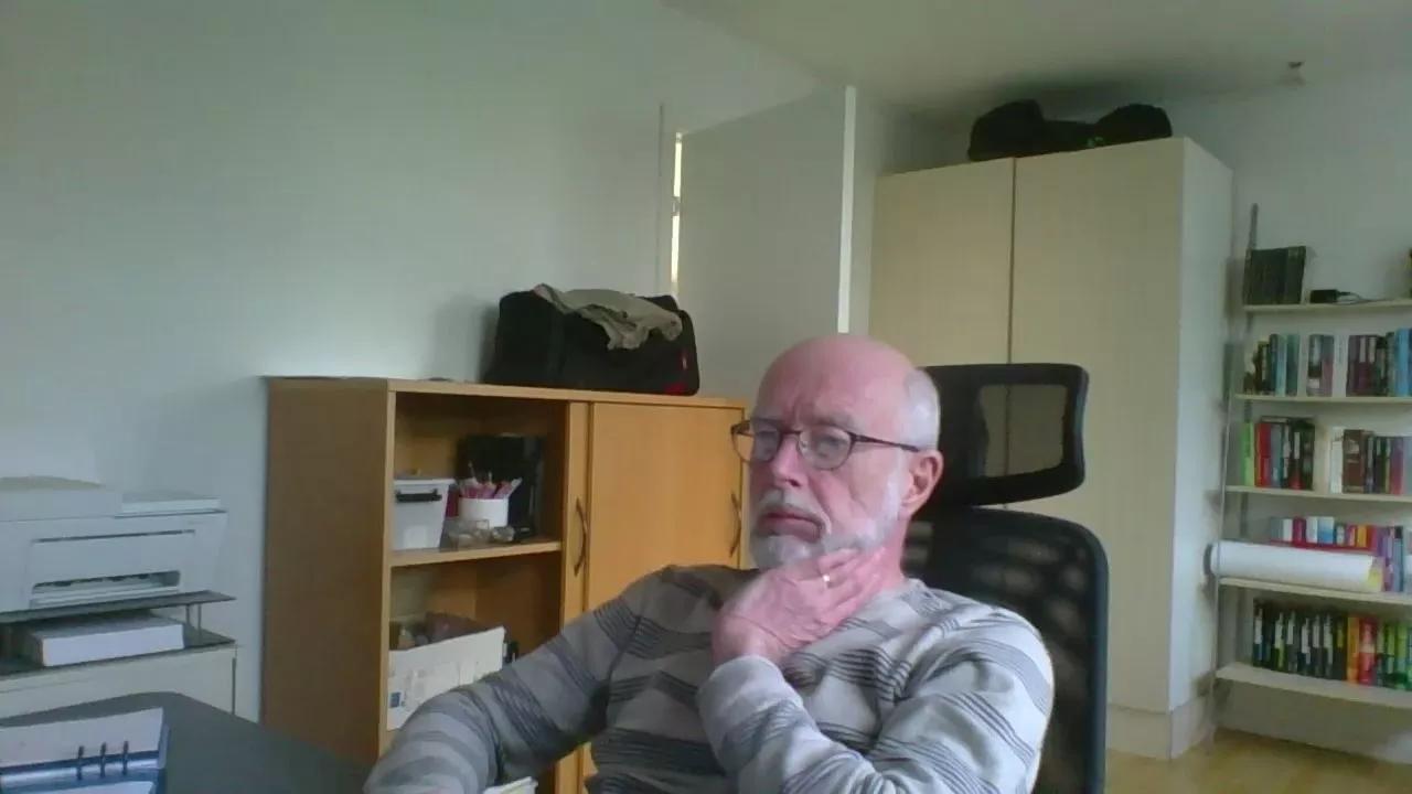 gr8dkdick on Cam4 