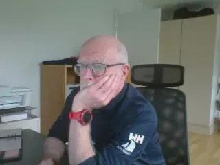 gr8dkdick on Cam4 