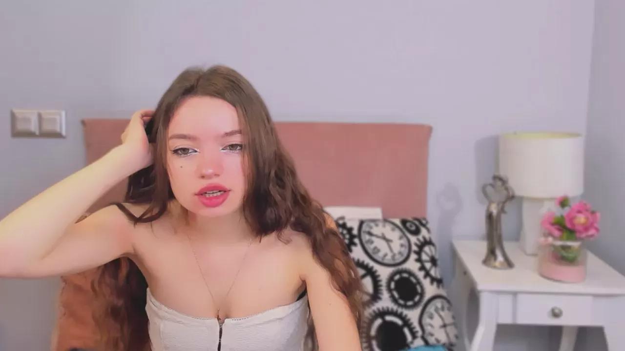 GraceFlirt on Cam4 