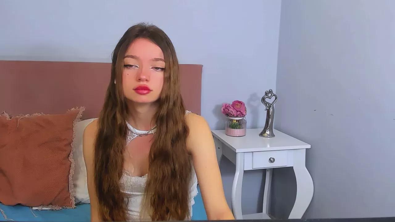 GraceFlirt on Cam4 
