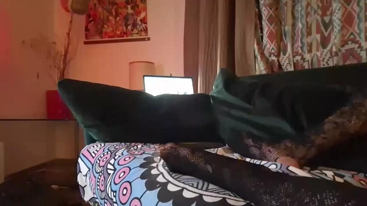 gunkybabe99 on Cam4 